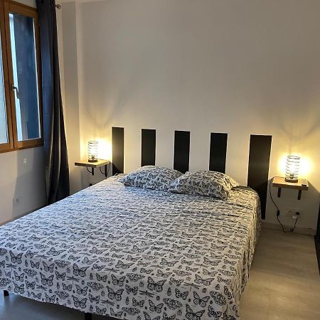 Appart Otel 2 Espalion Exterior foto